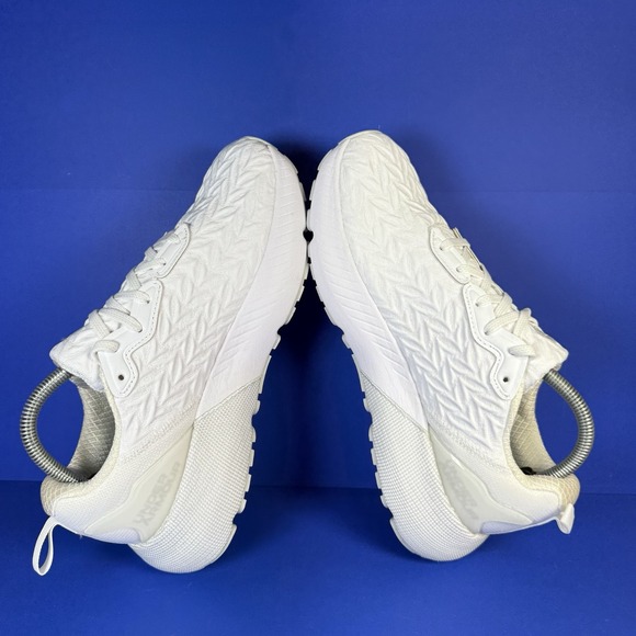 Under Armour HOVR Mega 3 Clone White Men\'s 9‎ Athletic Shoes Lace Up